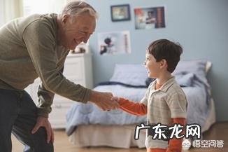 家长应该从哪些方面对0~6岁的儿童进行启蒙教育?