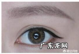 怎么样画眼线不显得俗气?