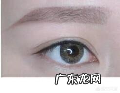 怎么样画眼线不显得俗气?