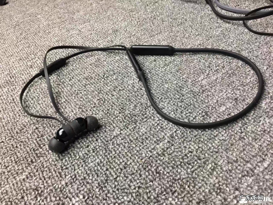 beatsx开机键没反应