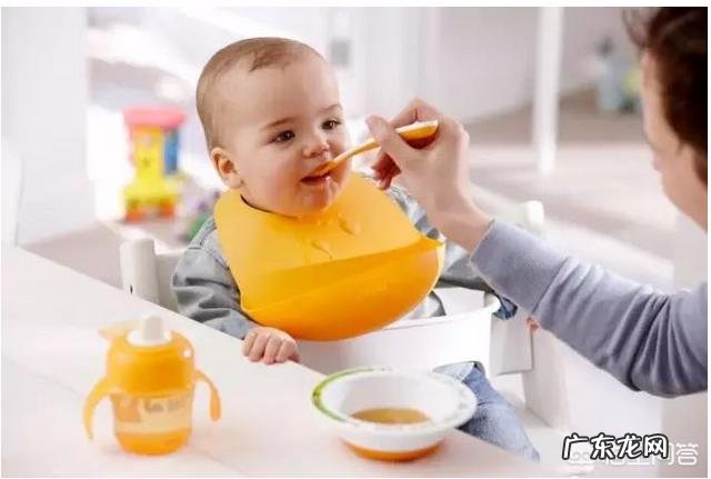 四个月宝宝辅食该怎么调制?