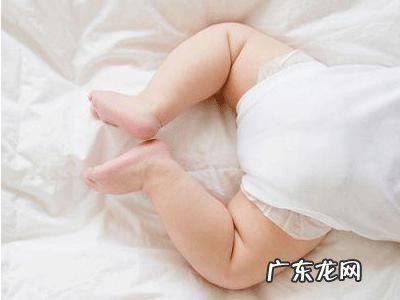 宝宝的尿不湿一般多久换一次?