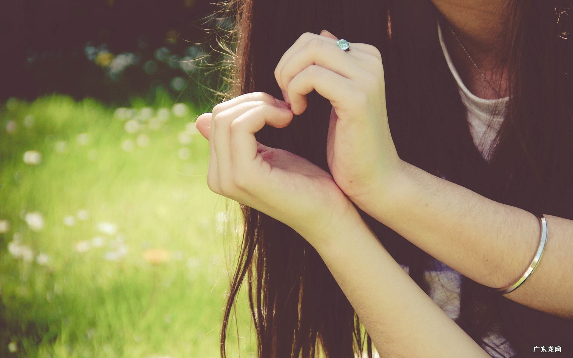 舞的偏旁是什么