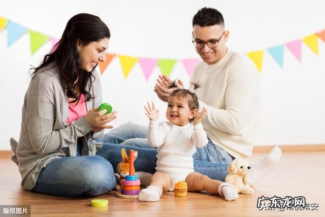 网上买奶粉和实体店或母婴店买奶粉，哪个更放心？