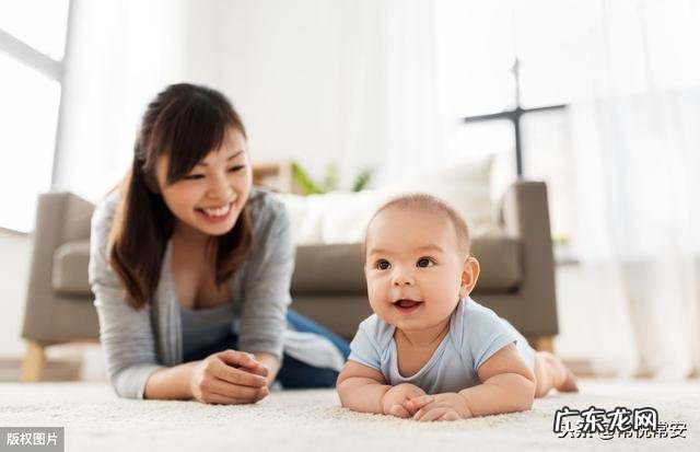 网上买奶粉和实体店或母婴店买奶粉，哪个更放心？