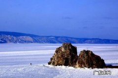 每年有大量的中国游客去贝加尔湖，是因为歌手李健的那一首歌《贝加尔湖畔》吗？