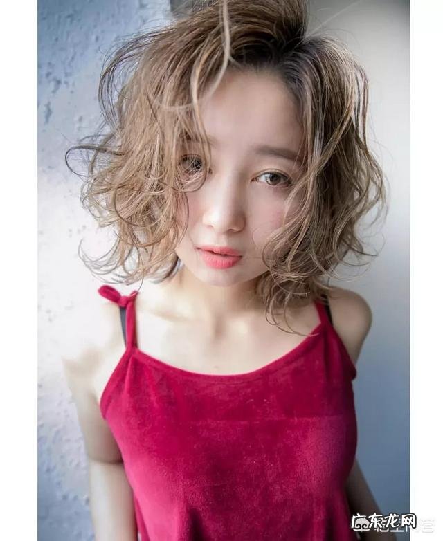 脸大的人适合什么样的发型?