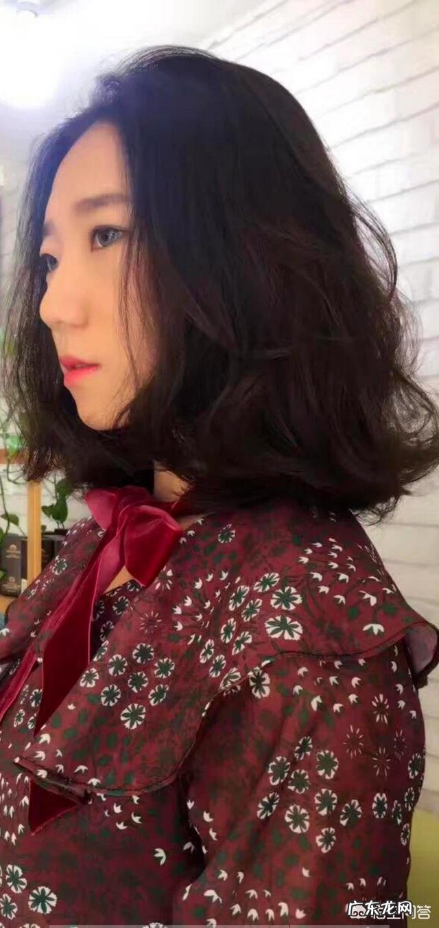 脸大的人适合什么样的发型?