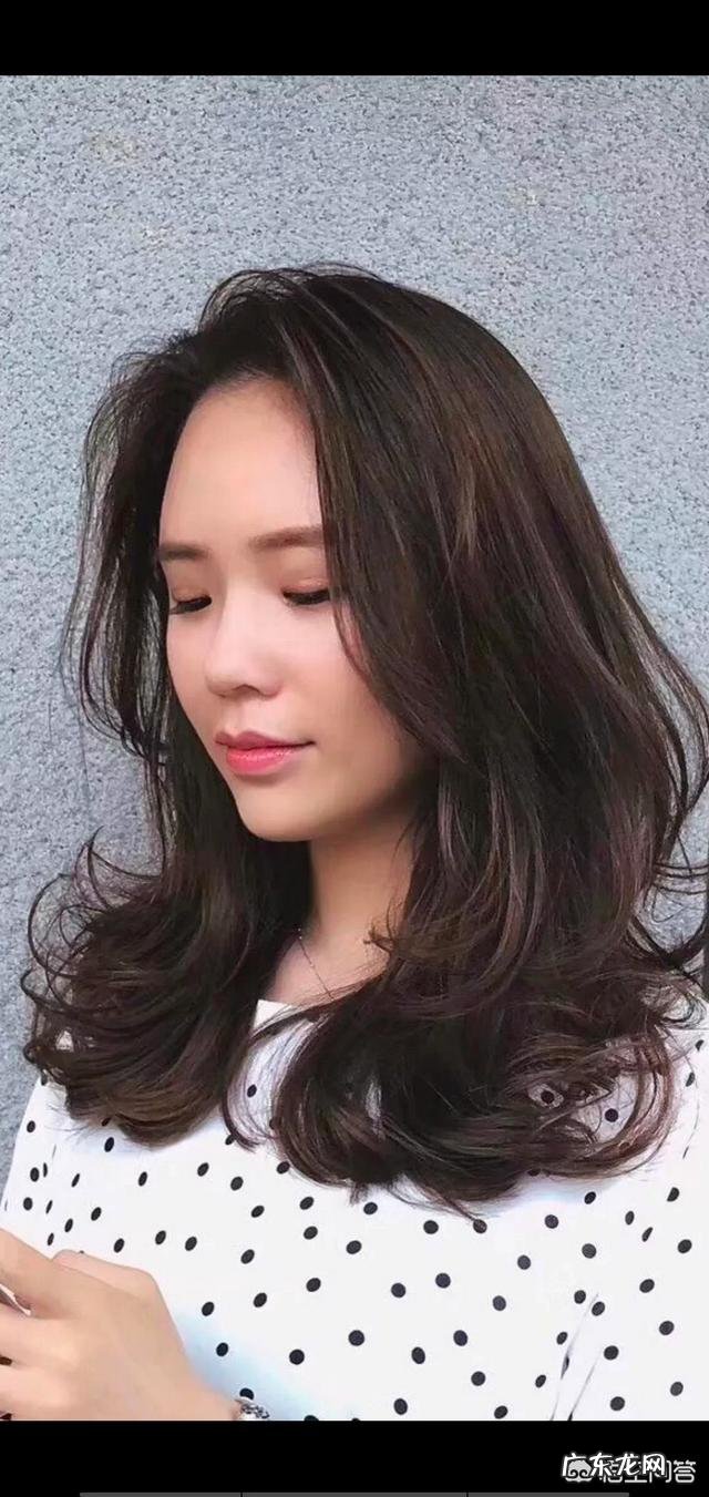 脸大的人适合什么样的发型?