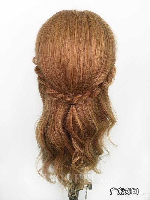 中短发的人该怎样编发？