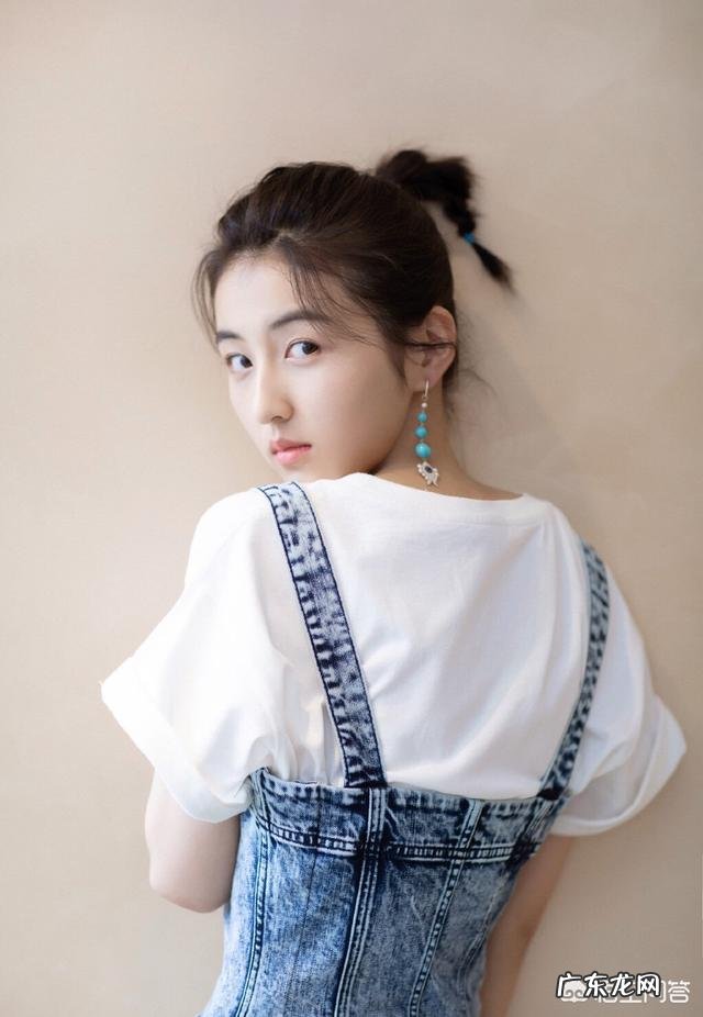 中短发的人该怎样编发？