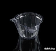 检查尿常规需要注意什么？