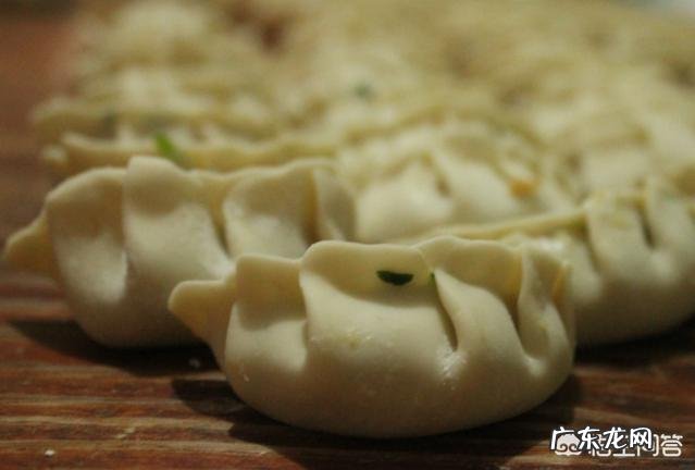 明日入伏，入伏吃什么好？农村俗语“头伏饺子二伏面”是啥道理？