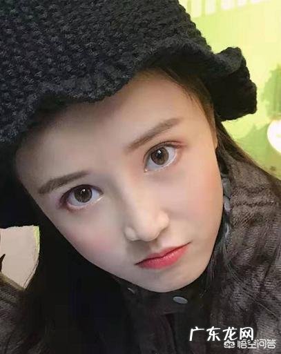 鼻子又大又塌,我该怎么办?