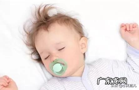 该如何哄睡0-3个月的婴儿？