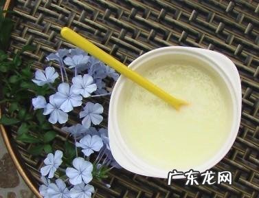6-12个月宝宝辅食应该吃什么,怎么做呢?