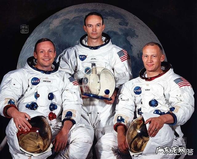 欧米茄超霸登月表系列哪款性价比高些?