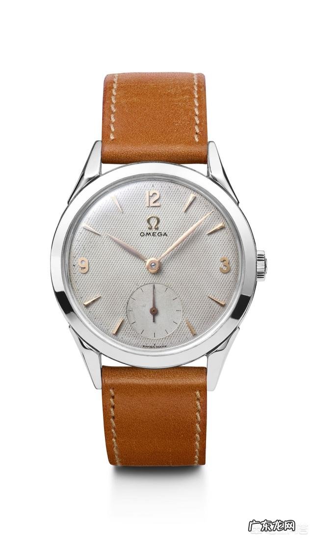 欧米茄超霸登月表系列哪款性价比高些?