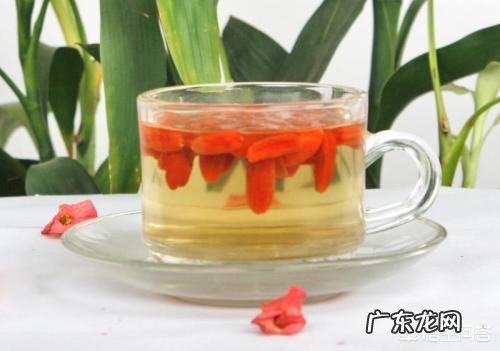 枸杞可以和哪些东西泡水喝?分别有什么作用?