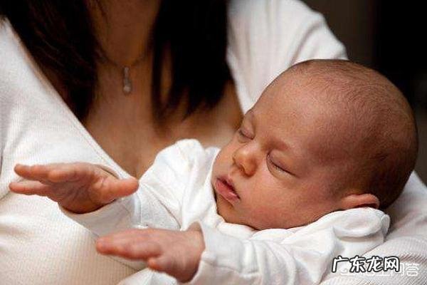 顺产孕妈进入产房,要经历怎样的过程才能生下宝宝?