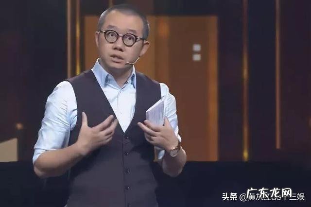 著名主持人涂磊脚蹬机舱还自称人品经得起考验,名人该注意自己一言一行吗?