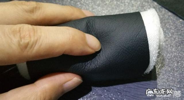 头层牛皮和二层牛皮的区别是什么？怎样的牛皮更好？