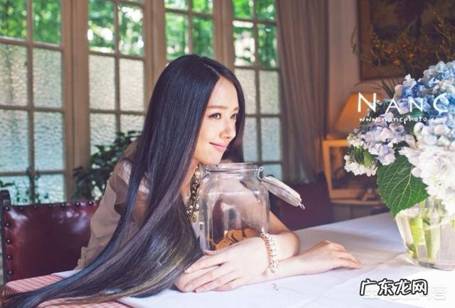 懒人留直发,怎么弄出来好看又方便的发型?