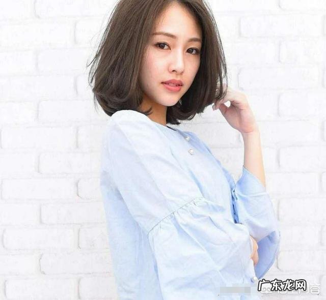 懒人留直发,怎么弄出来好看又方便的发型?