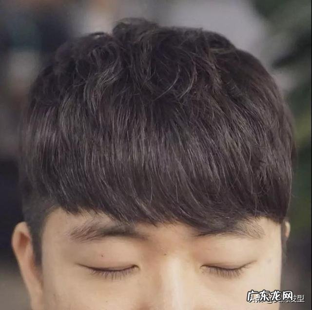 2020年男生流行哪种发型?