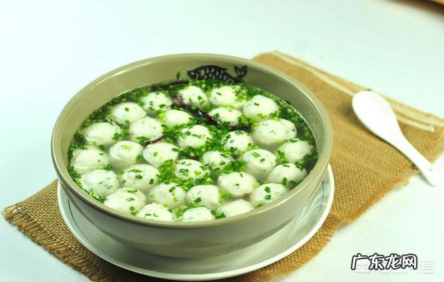 如何制作鱼丸？