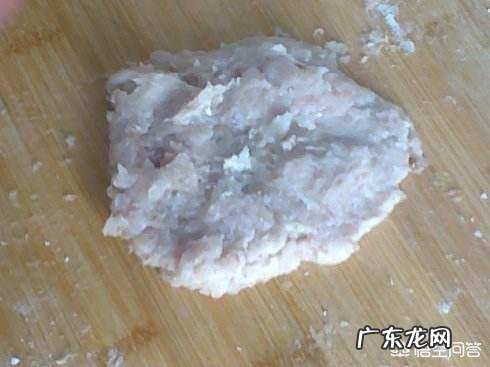 如何制作鱼丸？