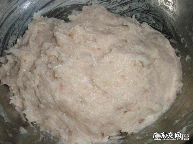 如何制作鱼丸？