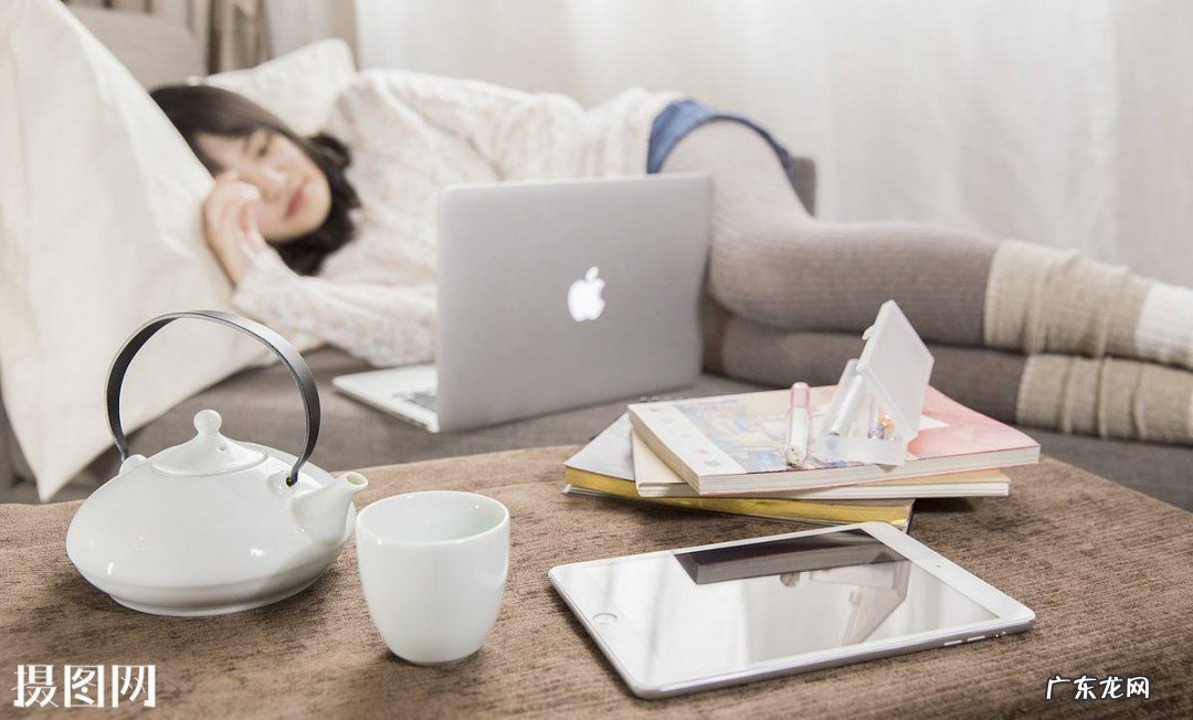 电脑开机一直黑屏状态