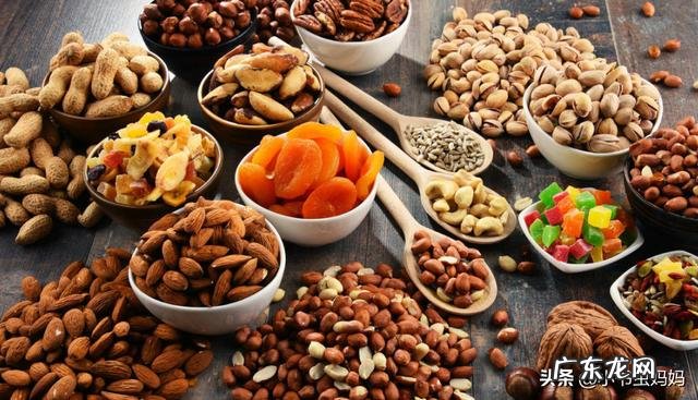 怀孕第一个月应该重点补充什么营养?