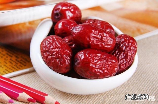 贫血怎么食补，吃什么呢？