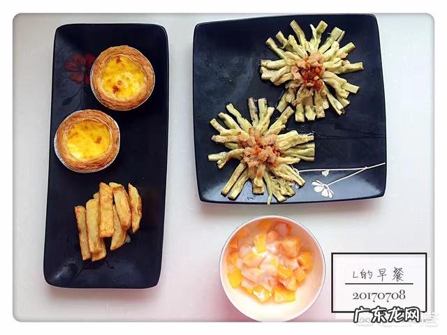 宝宝三岁多了,不知道给他吃什么。有什么好的食谱介绍?