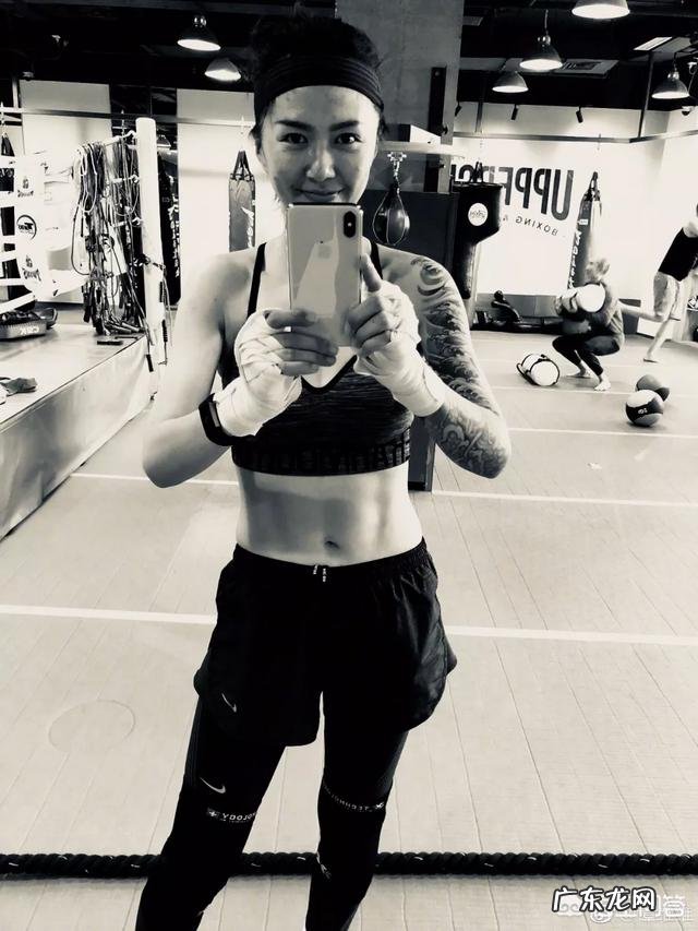 为什么谭维维会这么火？