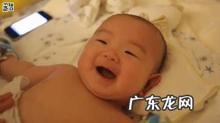 两个月的婴儿都会什么？