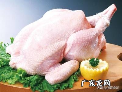 炖鸡汤的时候,怎么让炖出来的鸡肉不柴又很软烂呢?