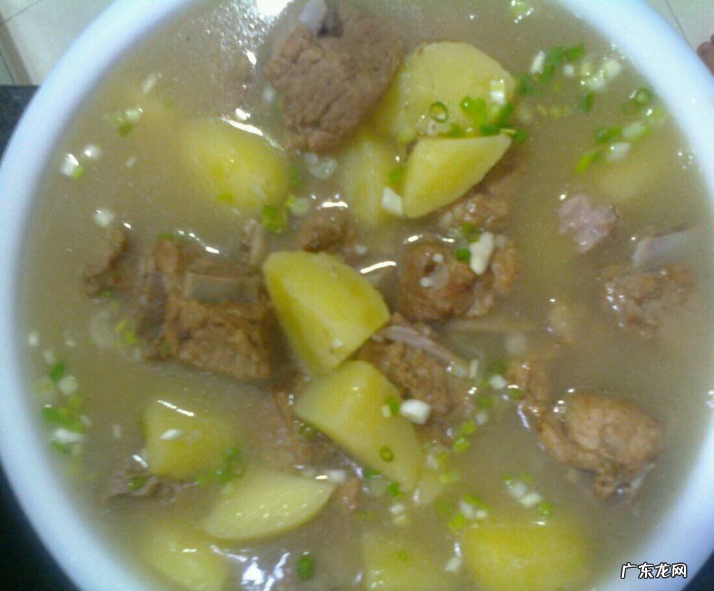 排骨炖土豆冬瓜怎么做
