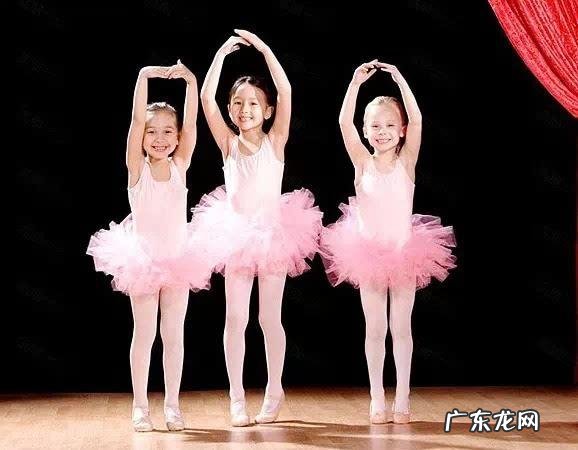 孩子学舞蹈比较苦，你会让她继续坚持吗？