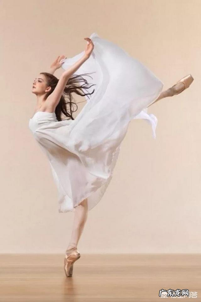 孩子学舞蹈比较苦,你会让她继续坚持吗?