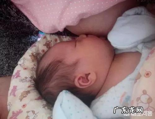 宝宝晚上睡觉不踏实有哪些原因?需要注意哪些事项?