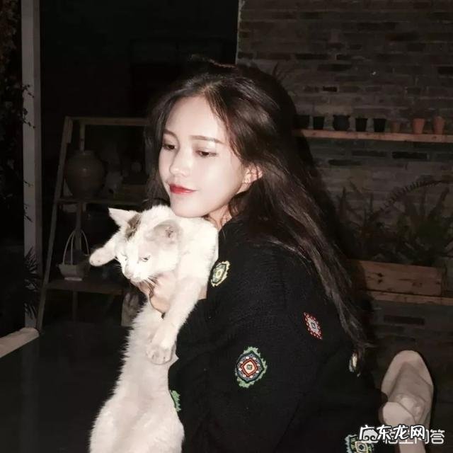 如果你喜欢一个和你关系很好的异性朋友,你会告诉他吗?