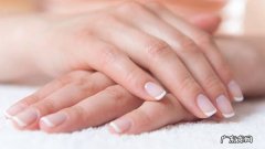 指甲脆弱易断是什么原因
