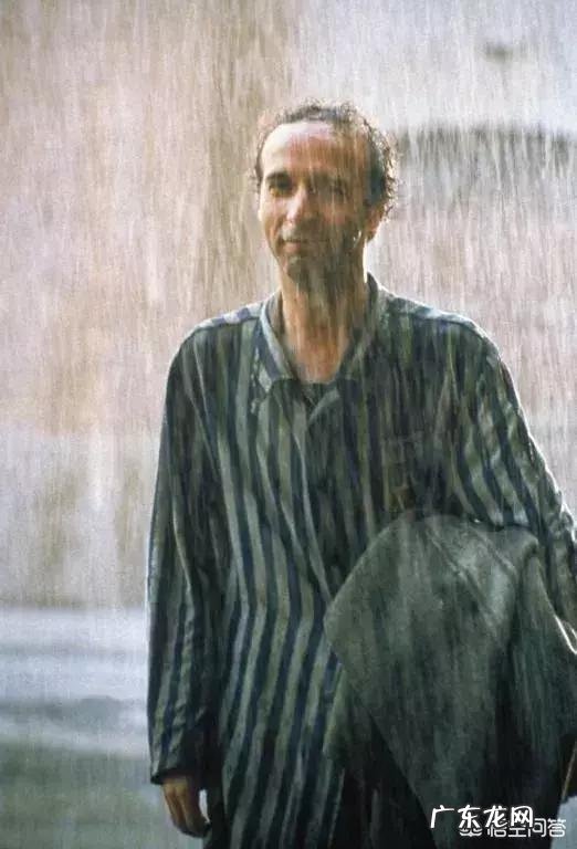 看完《美丽人生》这个电影,你有何感悟?