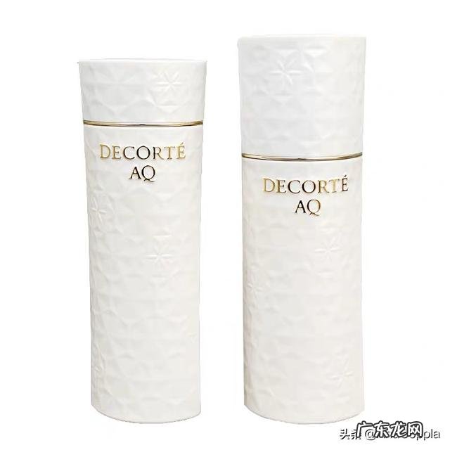 有哪些适合干皮的补水套装?