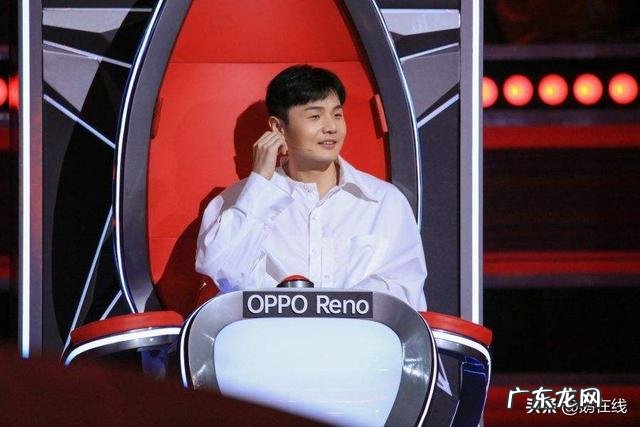 为什么《中国好声音》新晋导师李荣浩能够在导师对决中笑到最后？