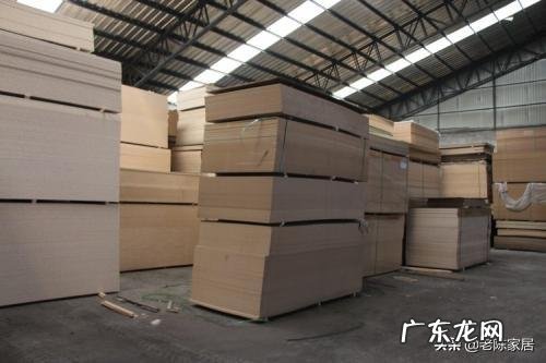 橱柜用三聚氰胺板的优缺点？