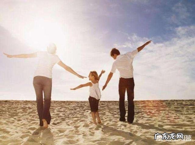 到底该不该生二胎,生二胎好处多还是坏处多?